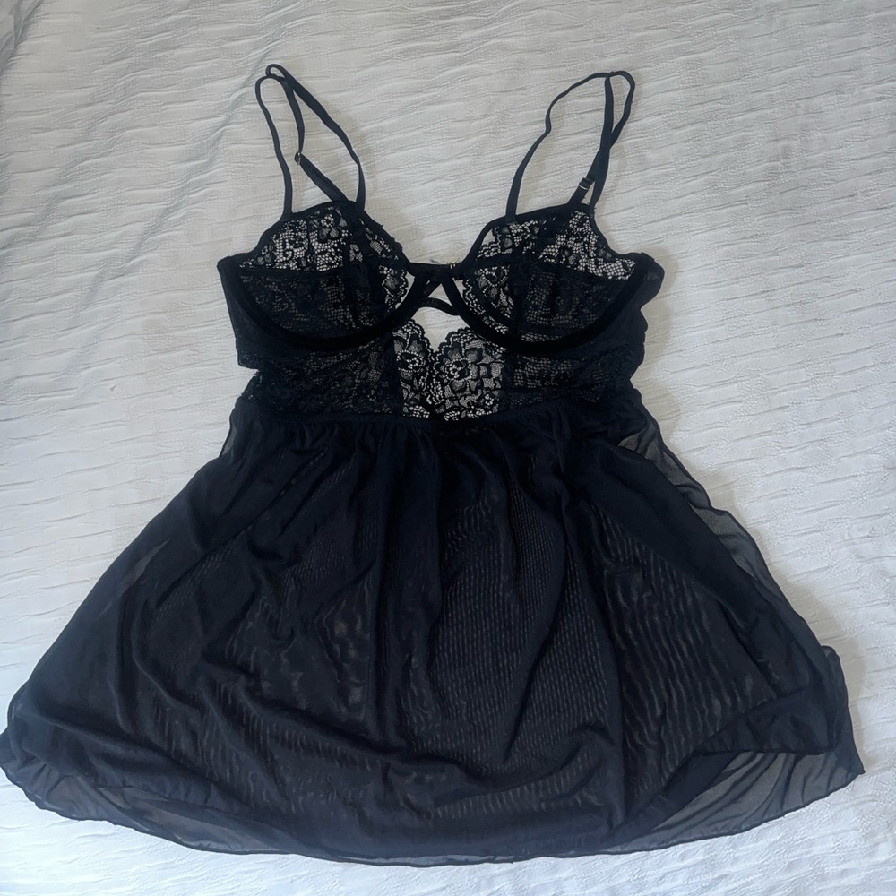 adore me rae unlined lace corset top!